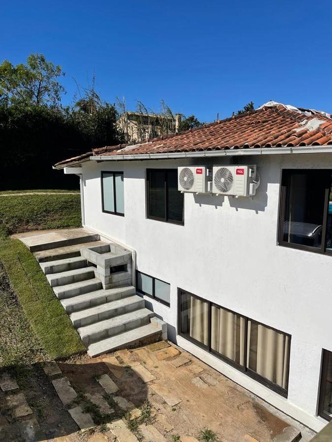 Villa Santorini Praia Do Rosa Com Piscina E Jacuzzi Zewnętrze zdjęcie